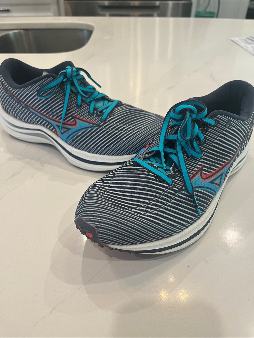 Mizuno Black and Teal Women's Striped Running Shoes